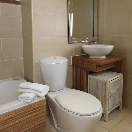 아파트 Garden View, 6 Rodley Hall, Leeds