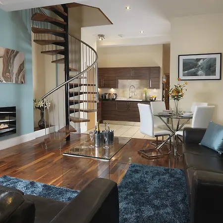 Garden View, 6 Rodley Hall, Leeds